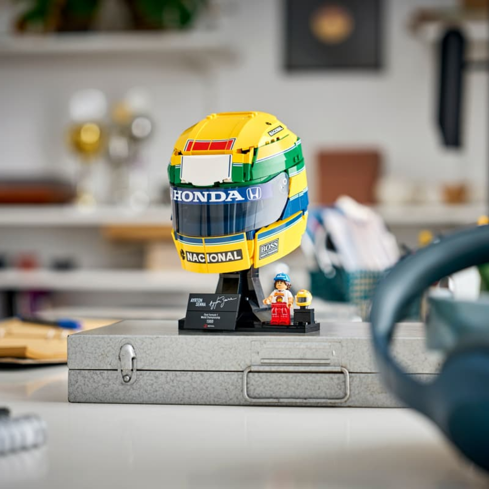 Casco de Ayrton Senna