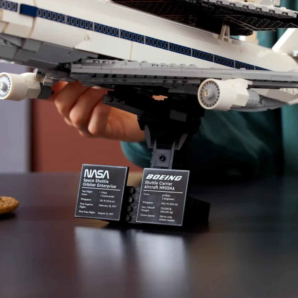 Transbordador Espacial Enterprise NASA y Avión Transporte