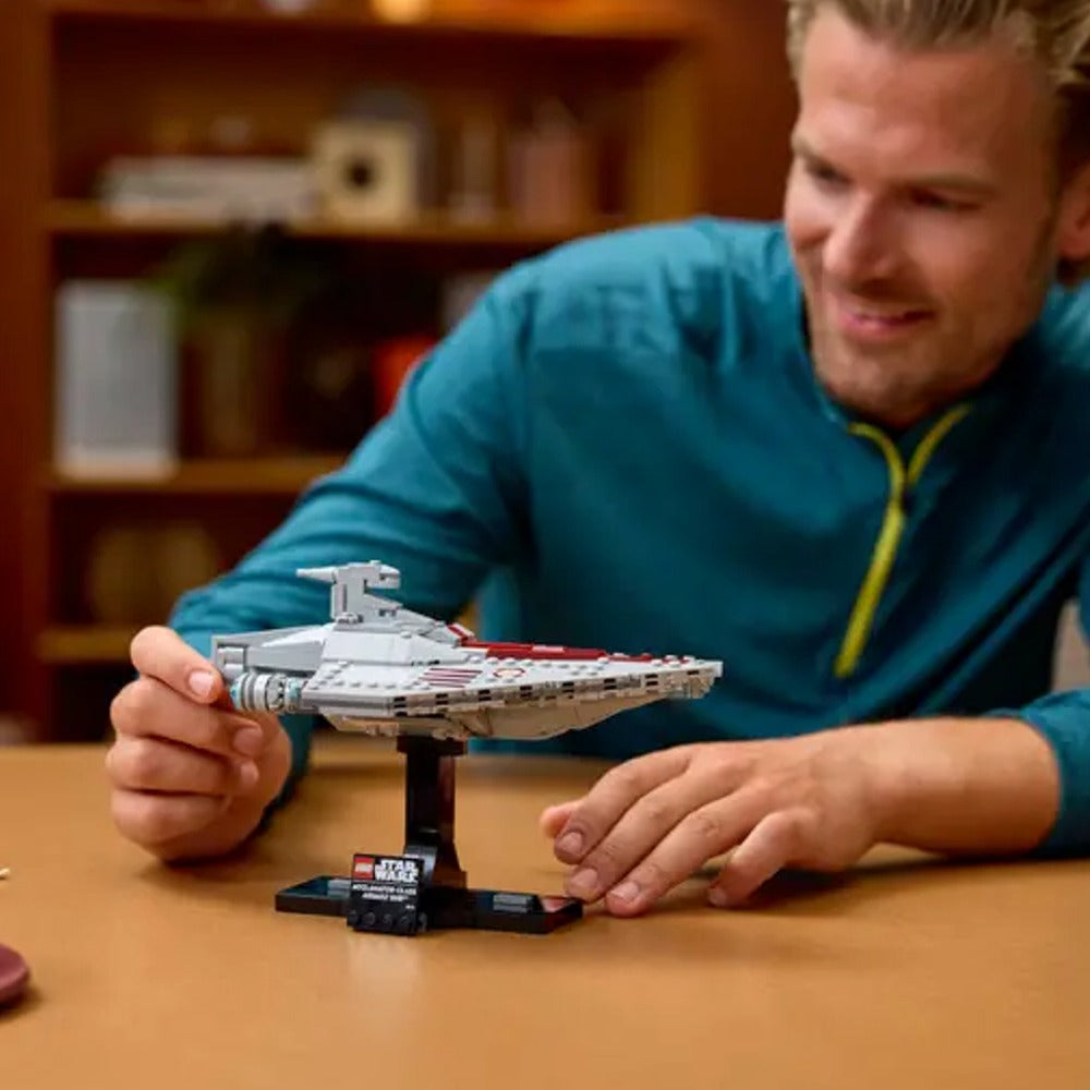 Nave de Asalto Clase Acclamator