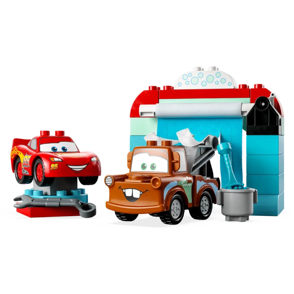 Diversión en el Autolavado con Rayo McQueen y Mate