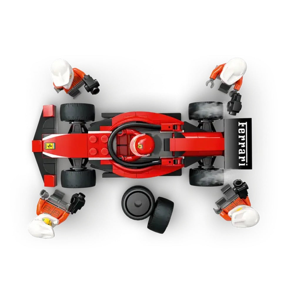 Parada en Boxes de F1® y Equipo de Mecánicos con Coche Ferrari