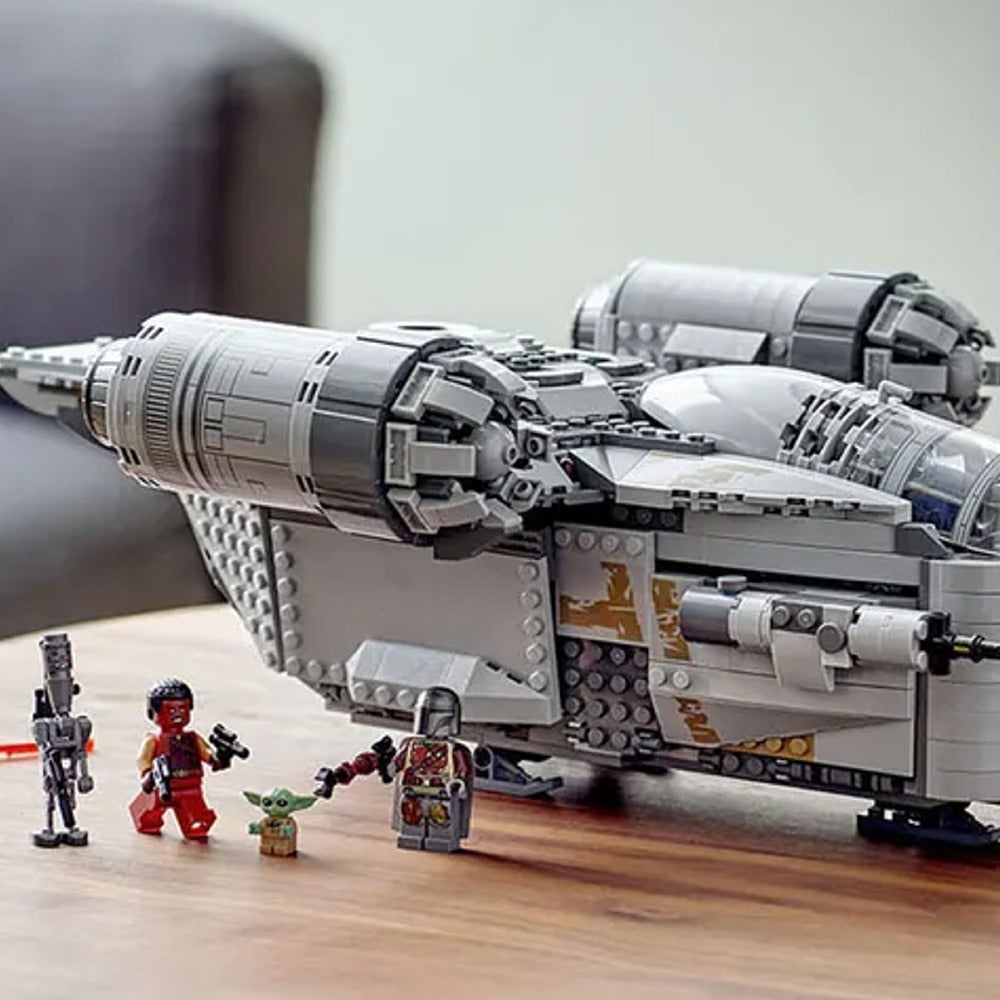 Transporte de Cazarrecompensas de The Mandalorian™ (The Razor Crest™)