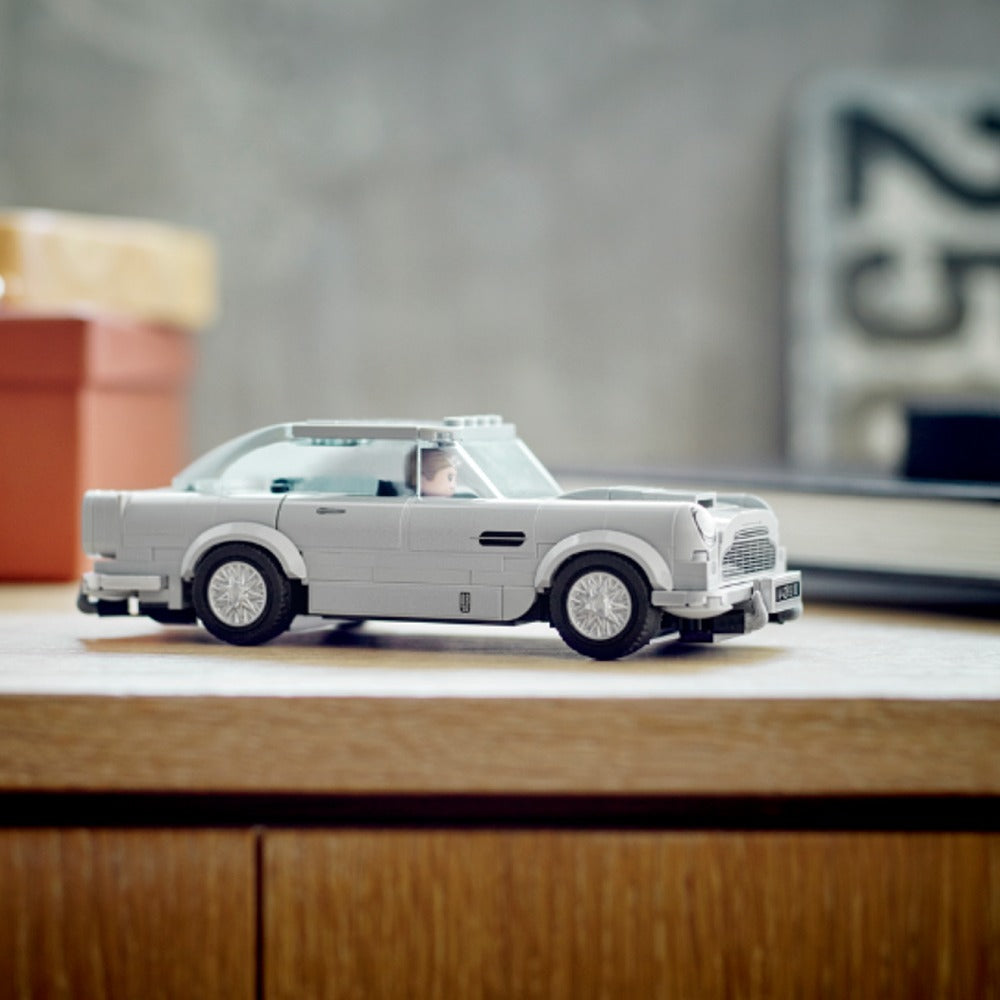 007 Aston Martin DB5