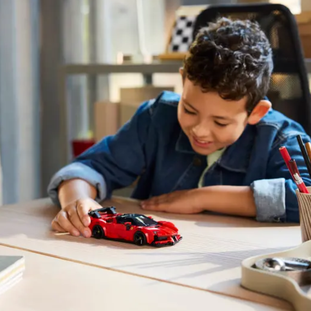 Coche Deportivo Ferrari SF90 XX Stradale