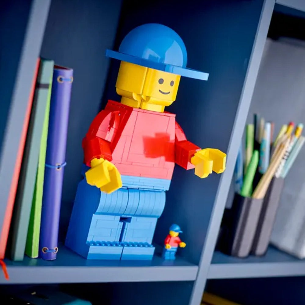 Minifigura LEGO Gigante Bricks Store Ecuador